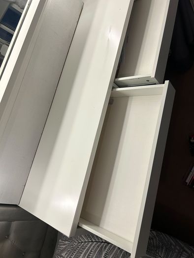 Ikea Micke desk & vanity mirror