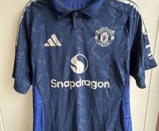 Man United 24/25 Authentic Away Shirt