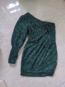 Ladies sparkly dress