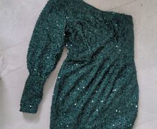 Ladies sparkly dress