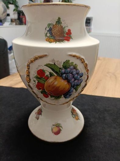 Vintage Ceramic English