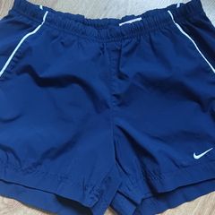 SALE E4  Nike Shorts. Age 12-13