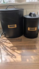 Vegetable Containers