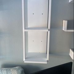 Set of 7 shelves
