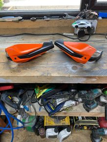 Ktm 690 hand guards