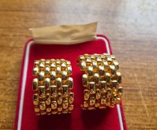 Vintage Heavy Gold Tone Earrings