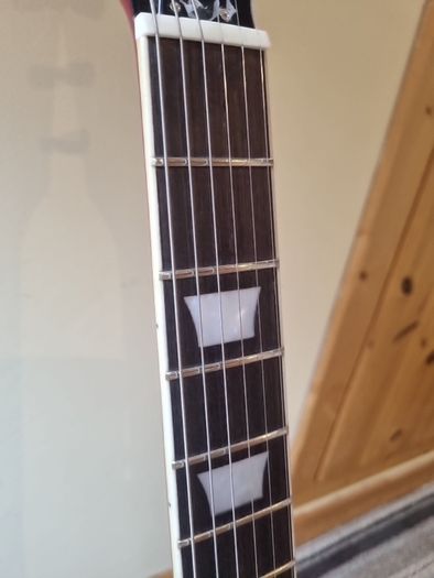 Les Paul Style Electric Guitar