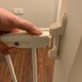 2x child gates for stairs adjustable length Image 2