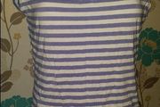 Lovely stretchy top by Caroll size UK14/16 EUR42/44 Price includes postage
