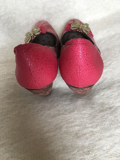 SHOES - Parodis Passion High Heels. Size 39 (6)