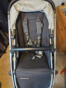 uppababy Vista V2 bundle (2020) including carseat