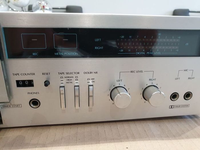 tape deck Sansui D- 95M