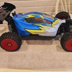 Xtm brushless buggy 4S 1/8