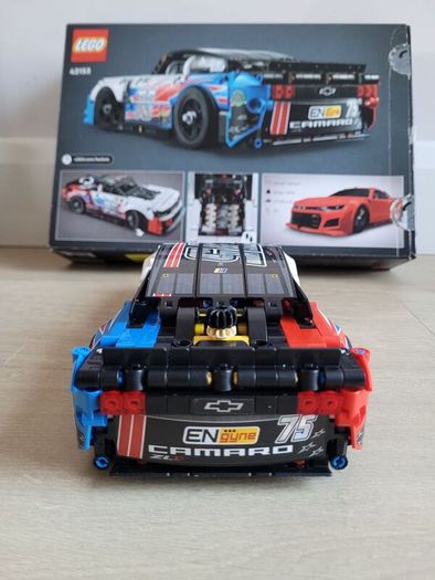 LEGO Technic NASCAR Next Gen Chevrolet Camaro (42153)