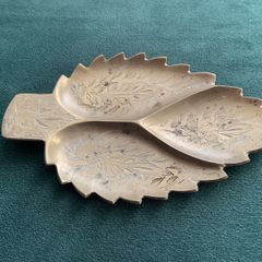 Vintage metal leaf tray