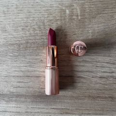 Charlotte tilbury mini lipstick 1.1g - walk of no shame