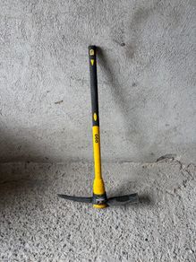 Pick Axe (Mattock)