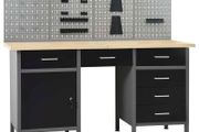 Workbench with Four Wall Panels
