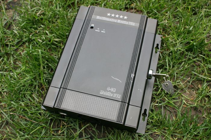 4 Channel HDD Mobile DVR for Vehicles Tracking and Monitoring SD port