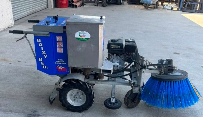 New Daisy Bed Cubicle Cleaners