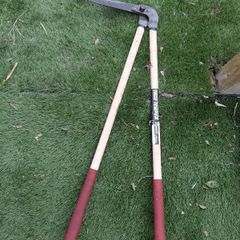 hedge clippers