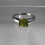 9ct White & Yellow Gold Peridot Ring, Modernist Two-Tone Design, Size P, 3.3g, Fully Hallmarked Image 2