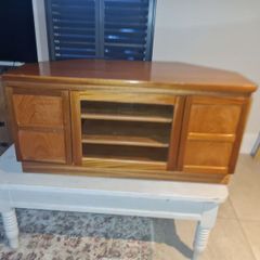 Parker Knoll TV Unit