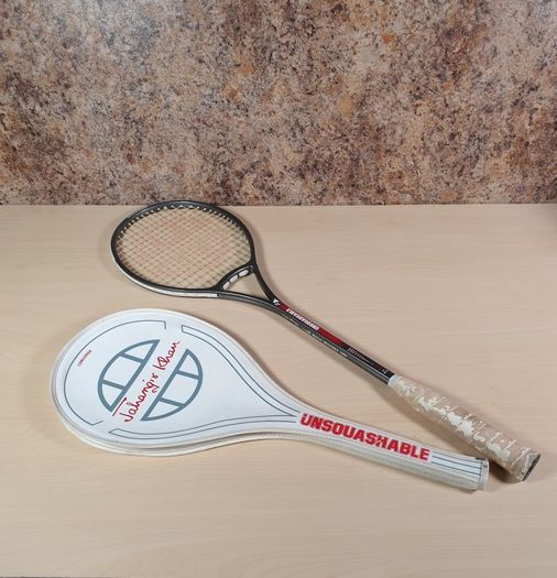 Vintage JAHANGIR KHAN Unsquashable The Conqueror Signiature Squash Racket graphite