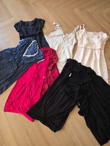 Maternity dresses size M/S