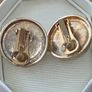 1980's Large Gold Tone Pearl Clip on Earrings Image 3