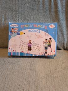straw blocks