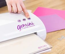 Crafters Companion Gemini Die Cutter & Embosser