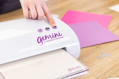 Crafters Companion Gemini Die Cutter & Embosser