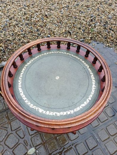 Vintage Mahogany Side Table