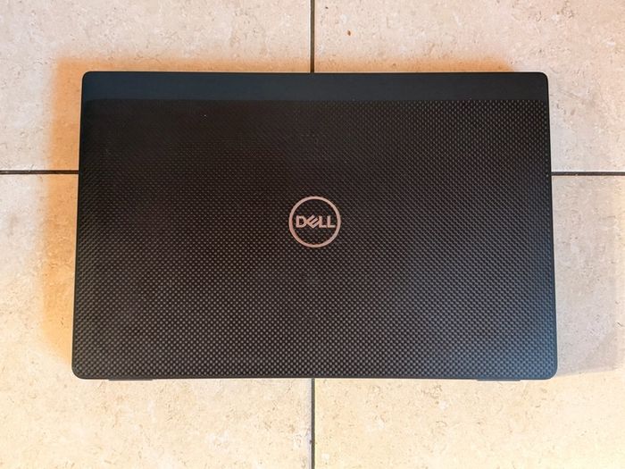 Dell Latitude 7410