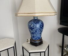 Large table lamp