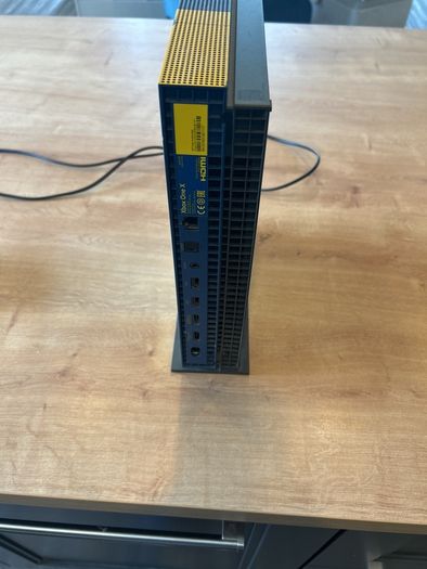 Xbox One X - Cyberpunk limited edition