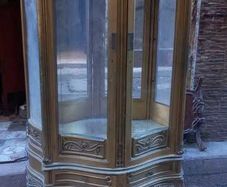 Very large vitrine cabinet