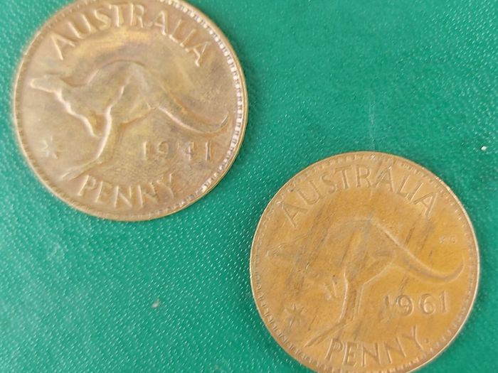 AUSTRALIA 1941 and 1961  Pennies In Extremely Fine Condition