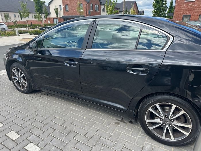 2013 Toyota Avensis