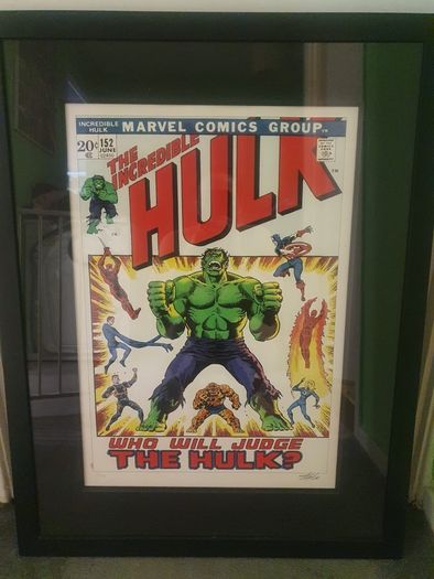 stan lee signed the hulk with C O A, see last picture