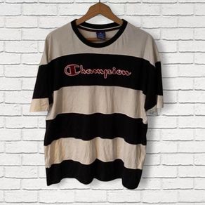 Champion T-Shirt