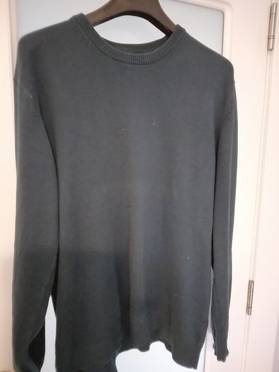 2 Mens jumpers