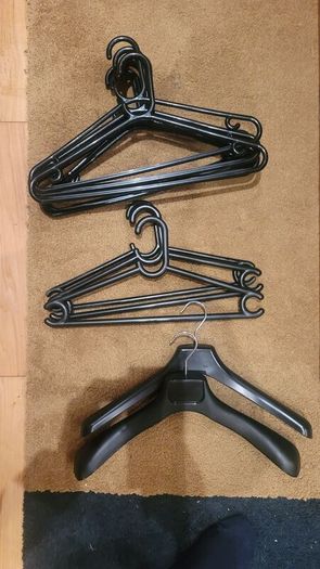 Black Plastic Hangers x16