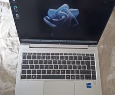 HP EliteBook 640 14 inch G9 Notebook PC
