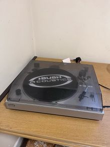 Record Vinyl Player with Vinyls