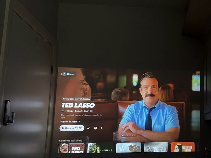 TCL A1s Projector