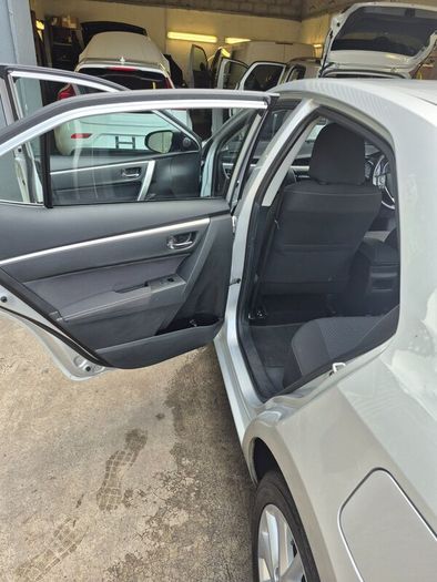 Toyota Corolla 2015