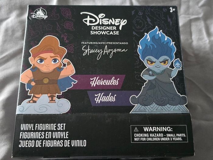 Disney vinyl figure set