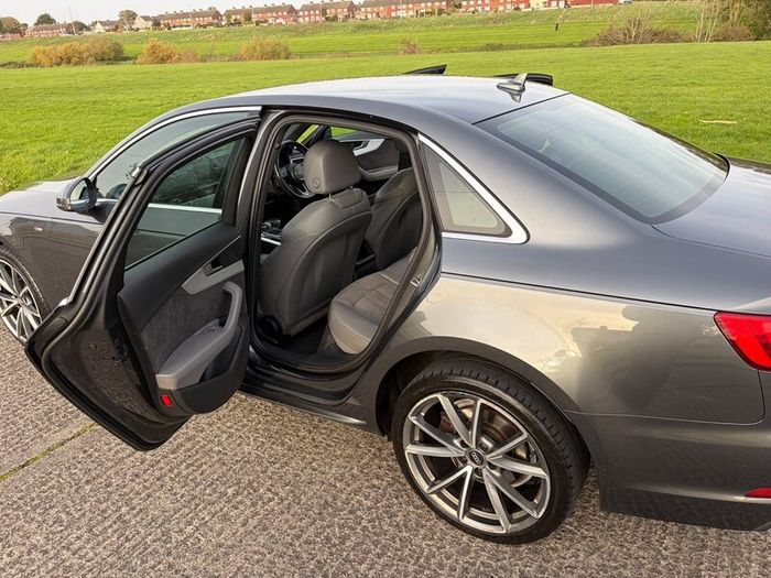 Audi A4 2.otdi 150 S T S Line